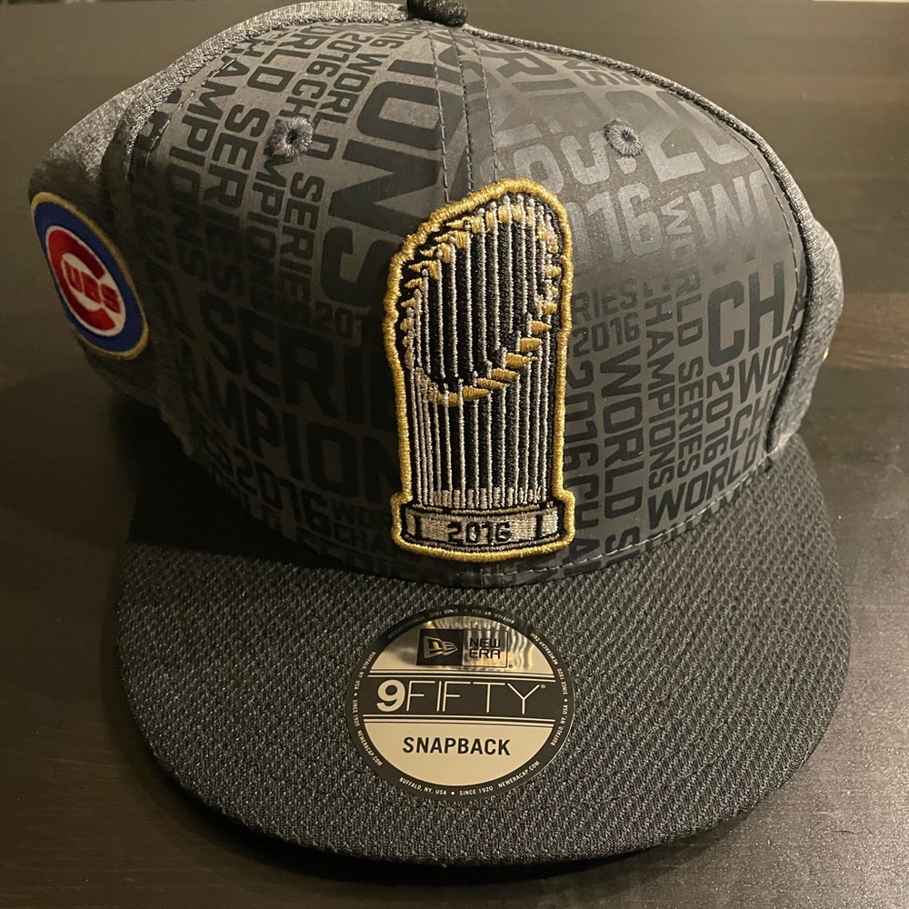 NWT Chicago Cubs 2016 World Series Champion Cap